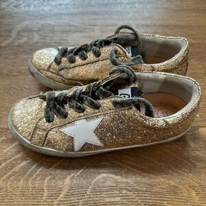 Girls Golden Goose shoes